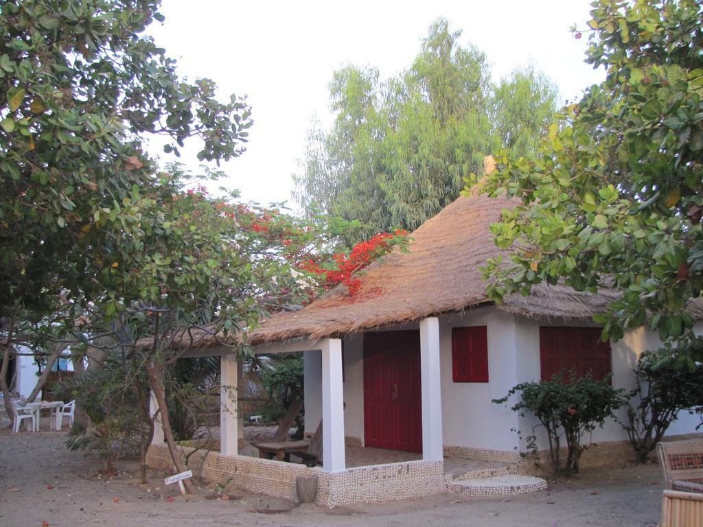 Mar Lodj Bazouk Du Saloum Ecolodge חדר תמונה