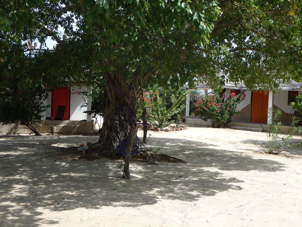 Mar Lodj Bazouk Du Saloum Ecolodge חדר תמונה