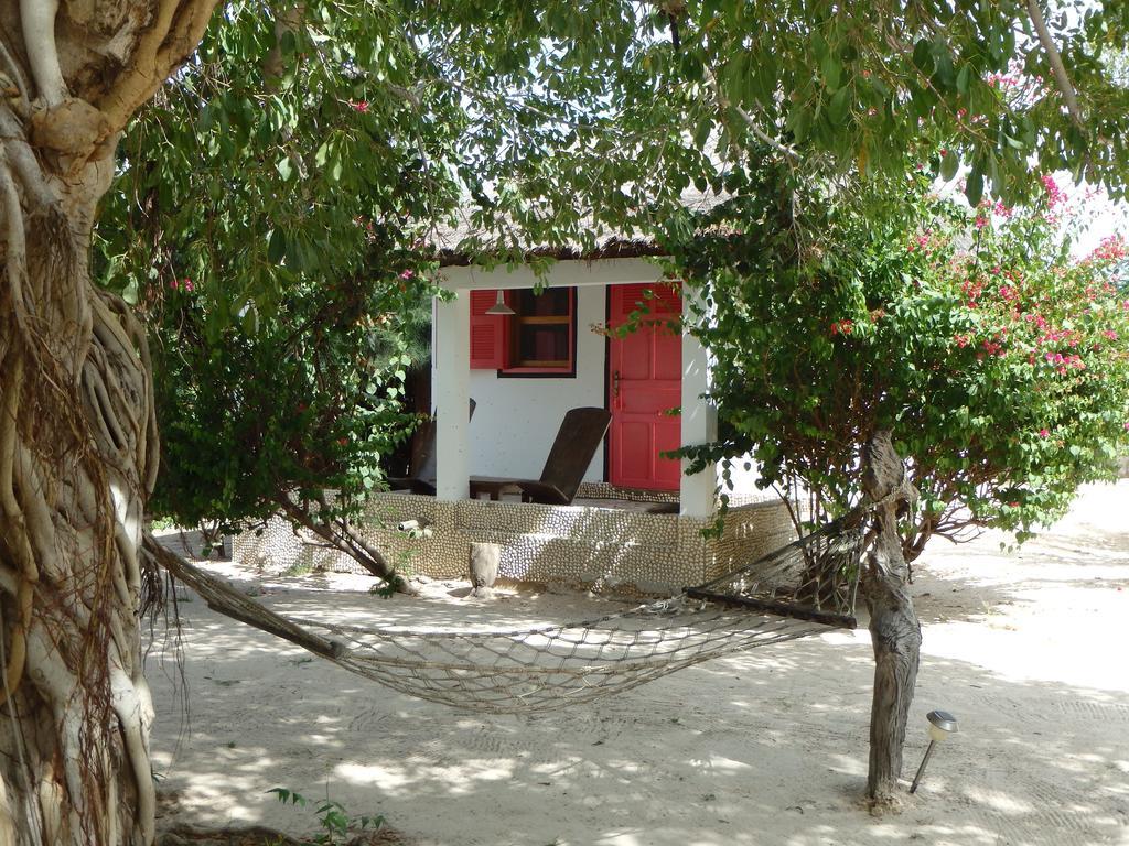 Mar Lodj Bazouk Du Saloum Ecolodge חדר תמונה