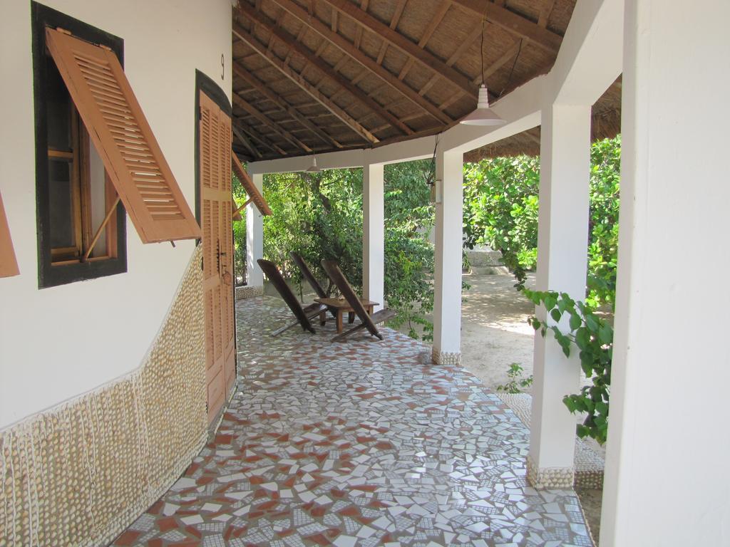 Mar Lodj Bazouk Du Saloum Ecolodge חדר תמונה